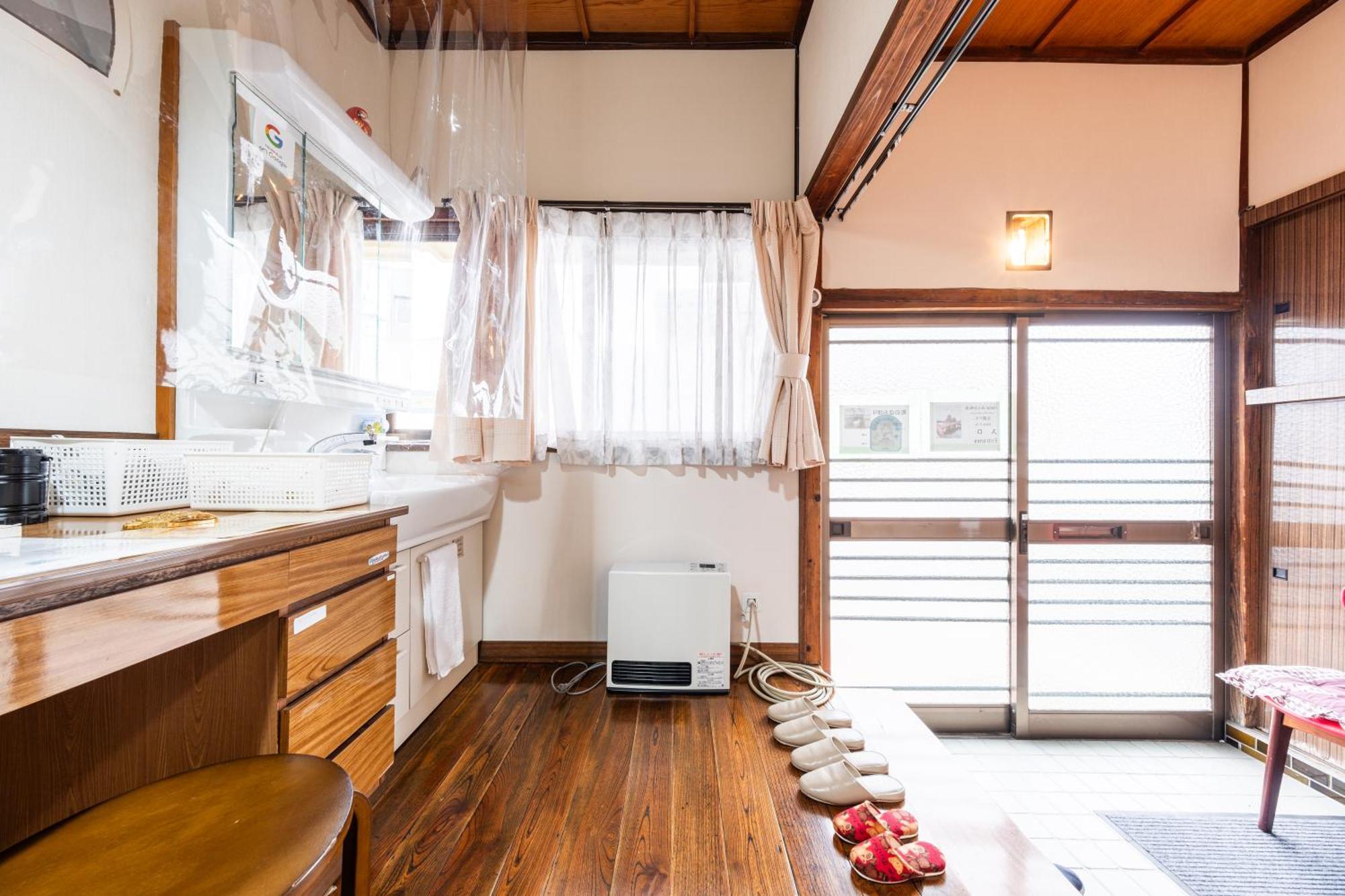 Hostel みんか松本 Zewnętrze zdjęcie
